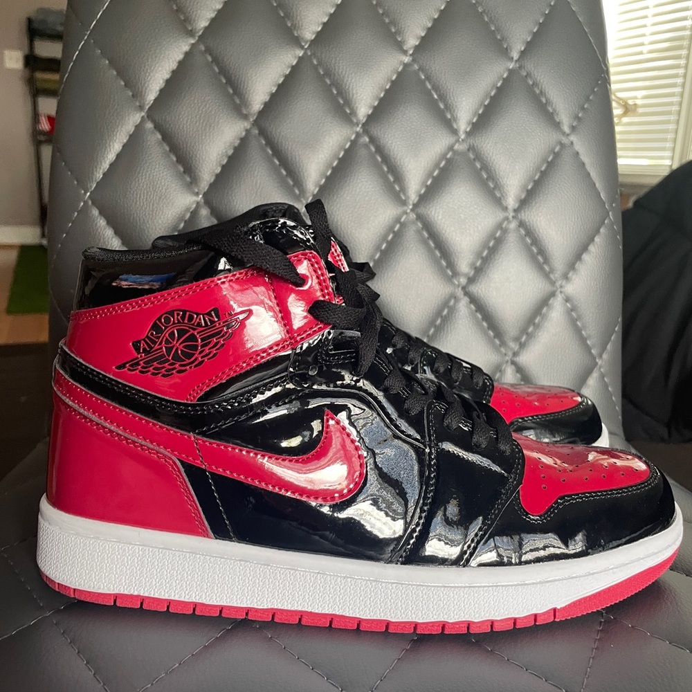 Jordan 1 “Patent Bred”